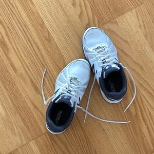 Men’s New Balance sneakers